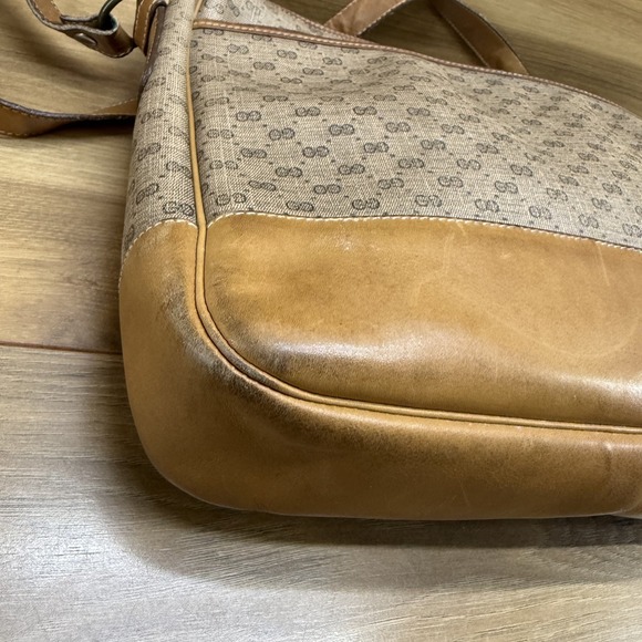GUCCI Vintage Monogram Large Zip Shoulder Bag Canvas And Leather Trim - Picture 8 of 16